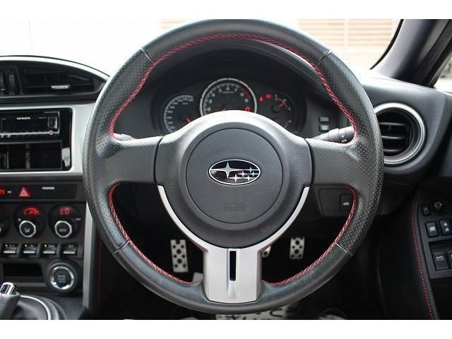 Subaru BRZ 2012-04 11424-16