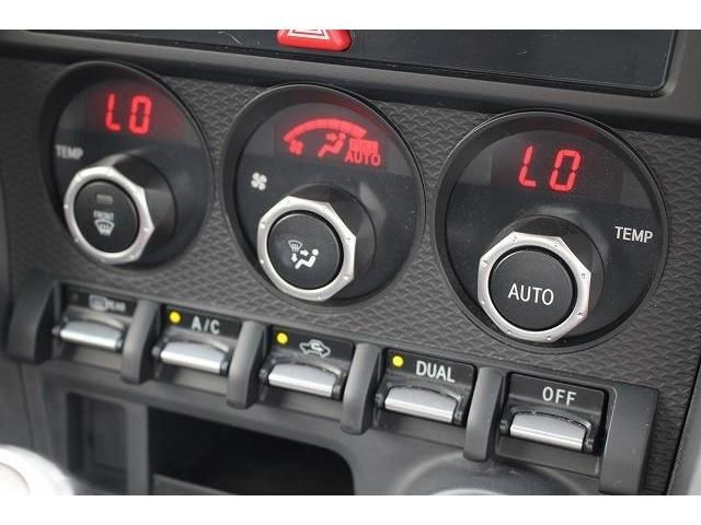 Subaru BRZ 2012-04 11424-5
