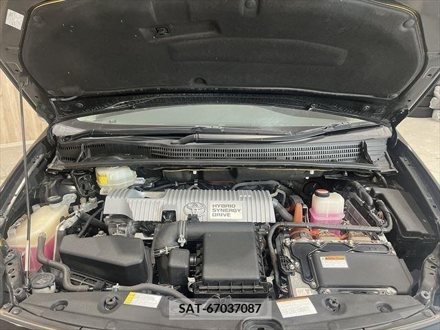 Toyota PRIUS 2015-11 381284-29