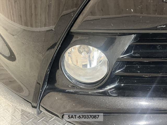 Toyota PRIUS 2015-11 381284-23