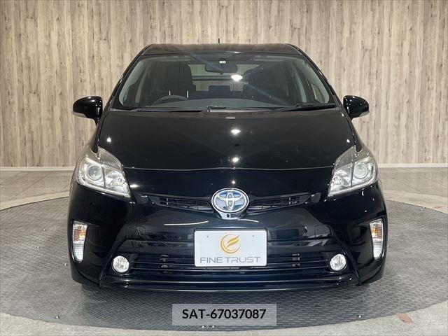 Toyota PRIUS 2015-11 381284-13