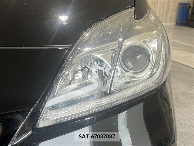 Toyota PRIUS 2015-11 381284-20