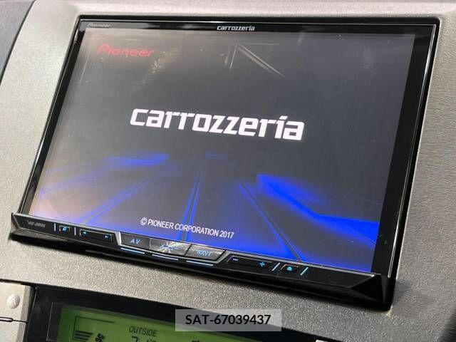 Toyota PRIUS 2015-10 366510-2