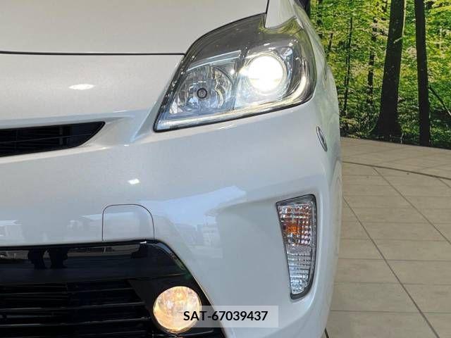 Toyota PRIUS 2015-10 366510-9