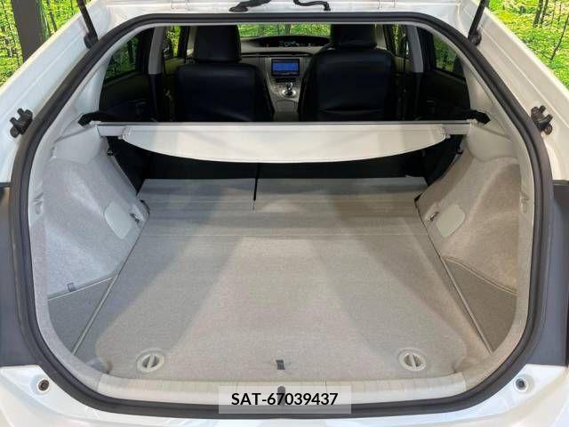 Toyota PRIUS 2015-10 366510-13