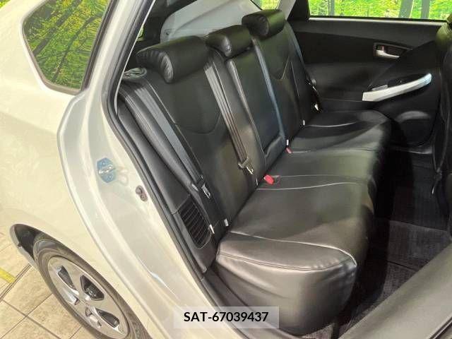 Toyota PRIUS 2015-10 366510-12