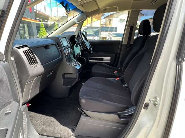 Mitsubishi DELICA D5 2013-12 13118-9