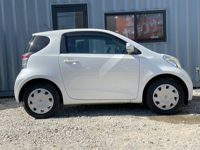 Toyota IQ 2010-09 21443-13