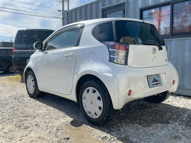 Toyota IQ 2010-09 21443-18