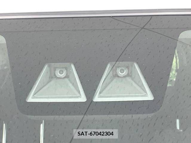 Toyota ROOMY 2021-09 344138-3