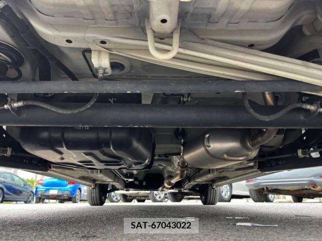 Suzuki SPACIA 2017-07 312247-18