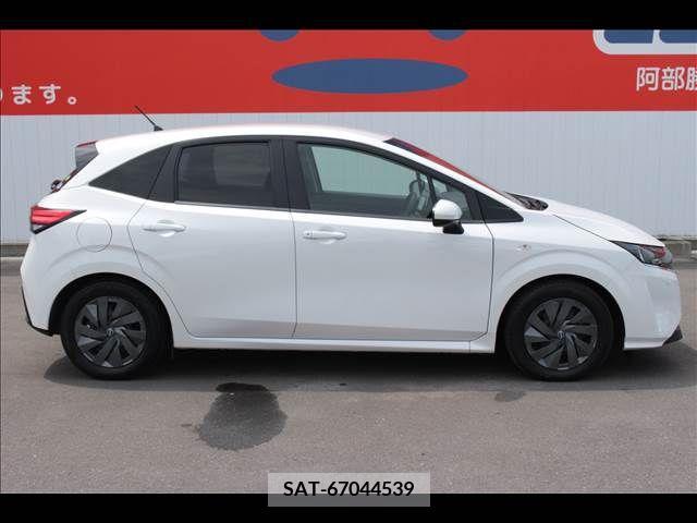 Nissan NOTE 2021-03 365312-5