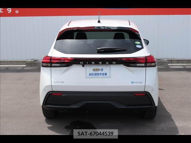 Nissan NOTE 2021-03 365312-7