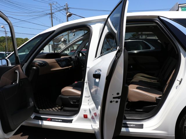 Citroen C4 PICASSO 2015-08 2196-8