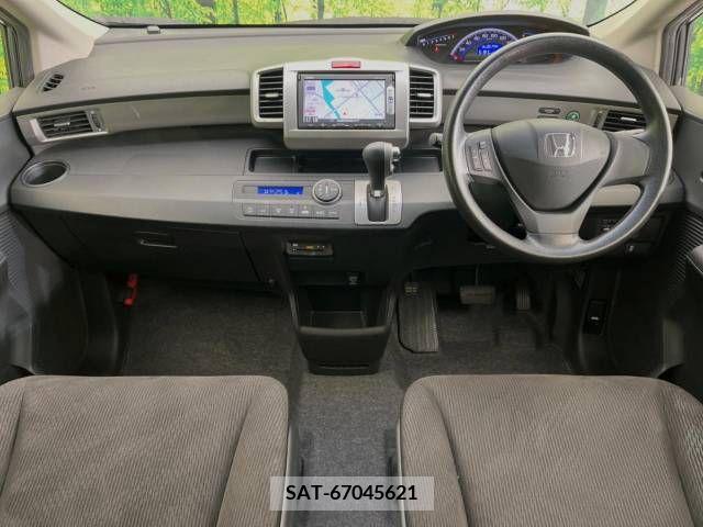 Honda FREED 2015-02 302867-1