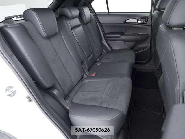 Mitsubishi ECLIPSE CROSS 2023-06 303771-6