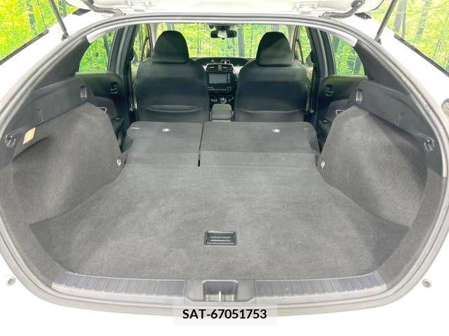Toyota PRIUS 2019-02 219371-10