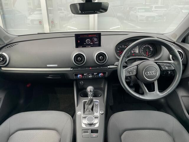 Audi A3 2018-08 10946-6