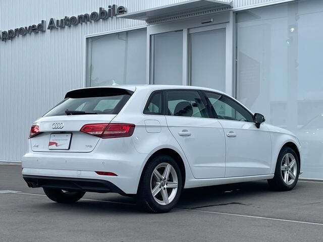 Audi A3 2018-08 10946-4