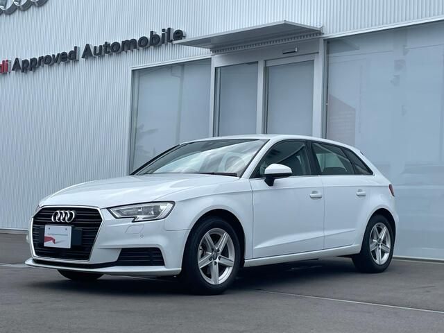 Audi A3 2018-08 10946-0
