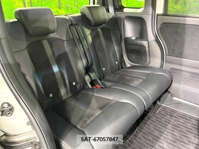 Honda N BOX CUSTOM 2022-04 298078-10