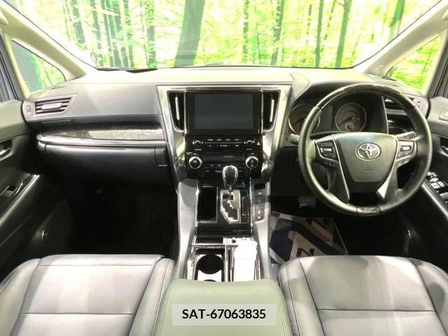 Toyota ALPHARD 2022-09 349085-1