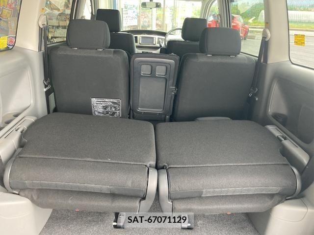 Toyota VOXY 2005-07 201057-20