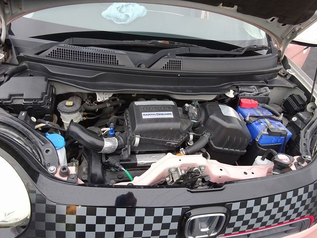 Honda N-ONE 2017-06 12073-29