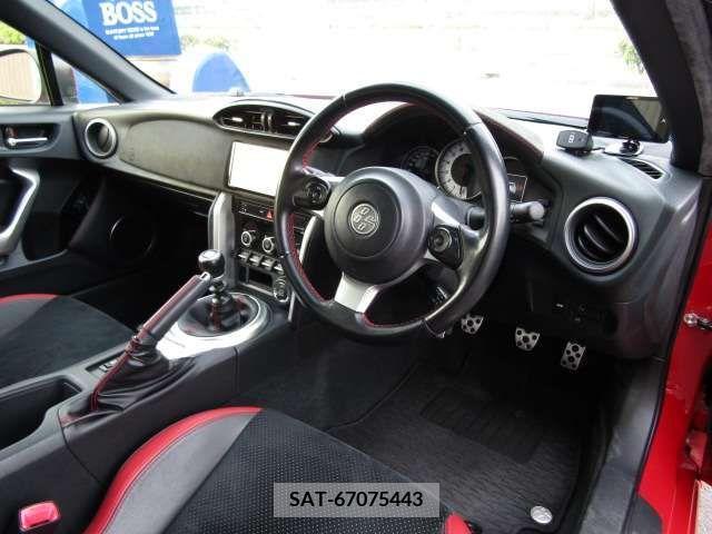 Toyota 86 2017-04 269257-16