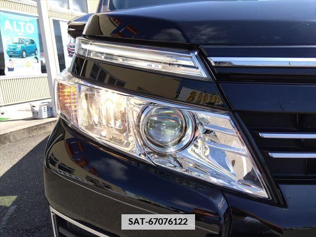 Toyota VOXY 2015-07 382968-3