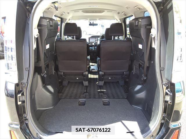 Toyota VOXY 2015-07 382968-15