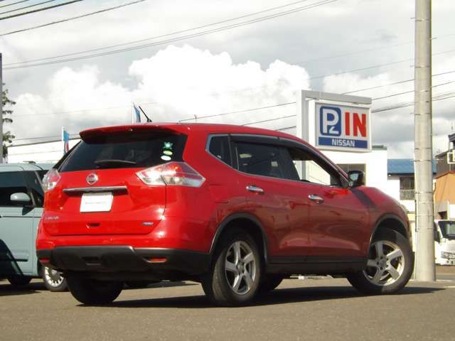 Nissan X-TRAIL 2015-06 5305-1