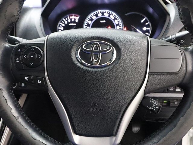Toyota ESQUIRE 2016-03 9720-11