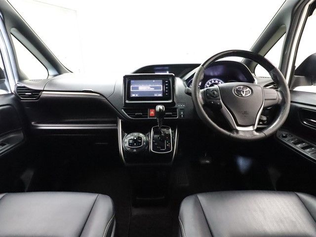 Toyota ESQUIRE 2016-03 9720-2