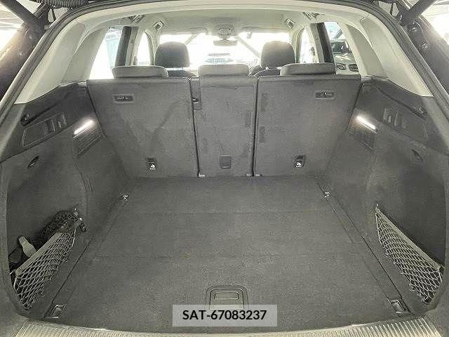 Audi Q5 2019-07 317961-6