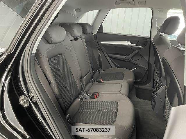 Audi Q5 2019-07 317961-5