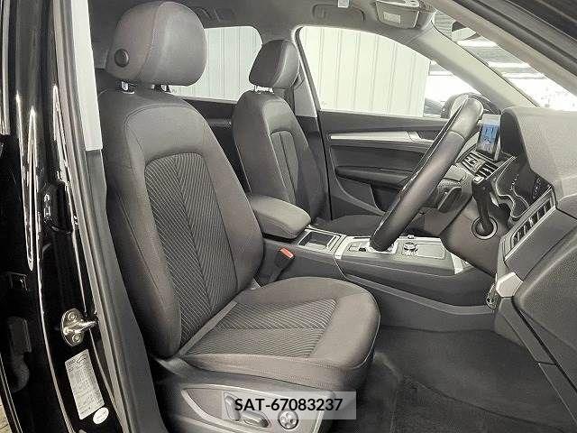 Audi Q5 2019-07 317961-4