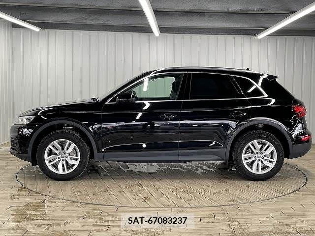 Audi Q5 2019-07 317961-13