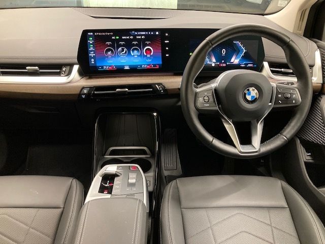 Bmw 2 SERIES 2023-04 180437-8