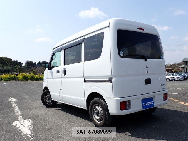 Suzuki EVERY 2019-03 217118-2