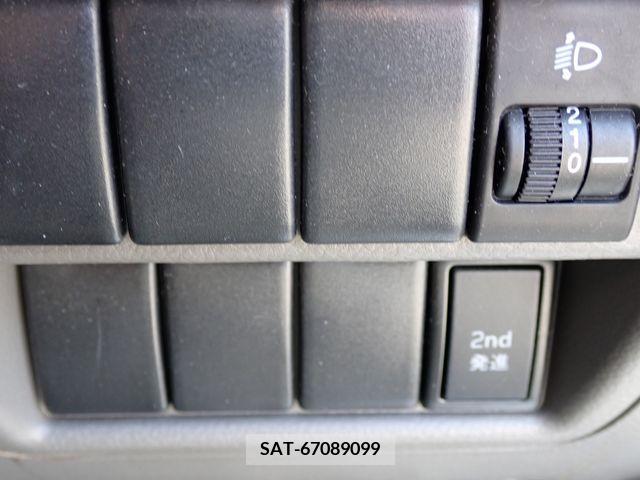 Suzuki EVERY 2019-03 217118-15