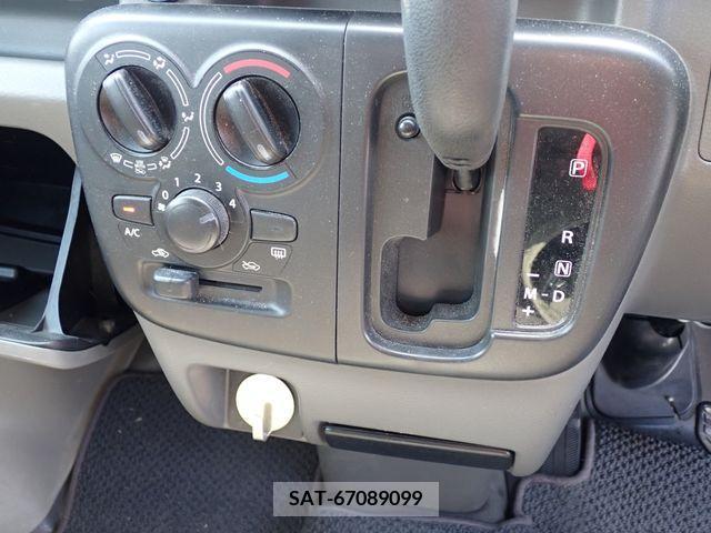 Suzuki EVERY 2019-03 217118-4