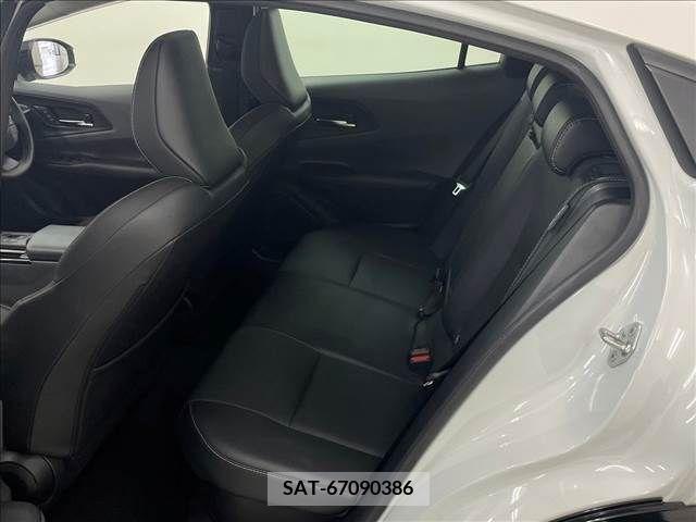 Toyota PRIUS 2023-03 222851-12
