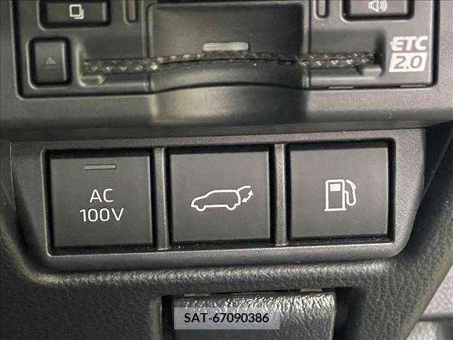 Toyota PRIUS 2023-03 222851-6