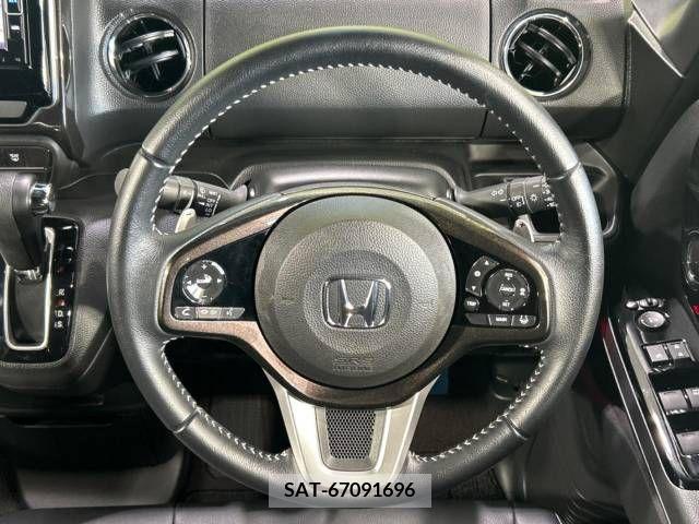 Honda N BOX CUSTOM 2018-01 364871-11