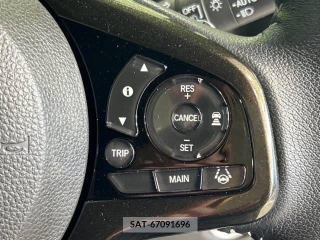 Honda N BOX CUSTOM 2018-01 364871-5