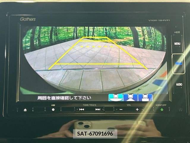Honda N BOX CUSTOM 2018-01 364871-3
