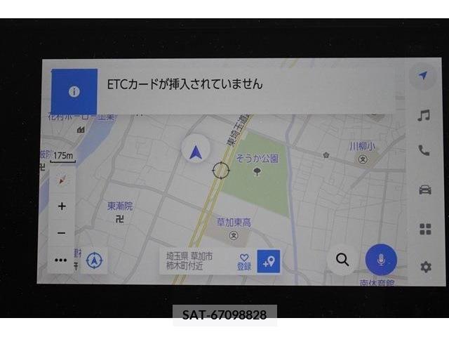 Toyota NOAH 2023-04 352680-1
