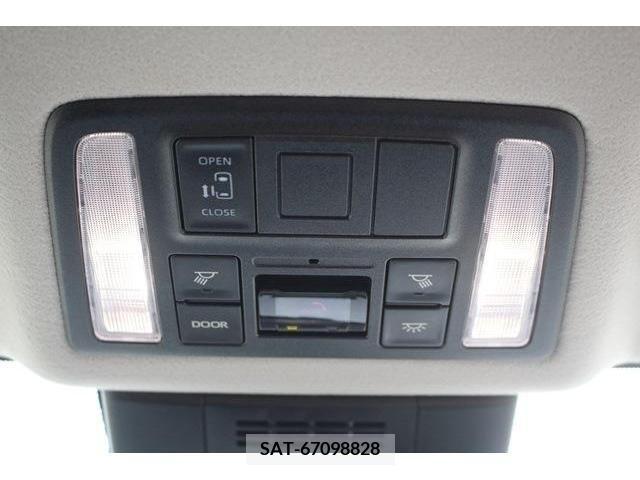 Toyota NOAH 2023-04 352680-5