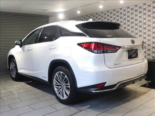 Lexus RX 2020-10 186587-1